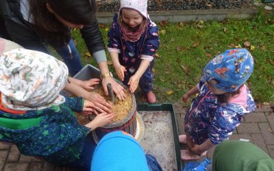 Wir haben Apfelsaft gemacht!